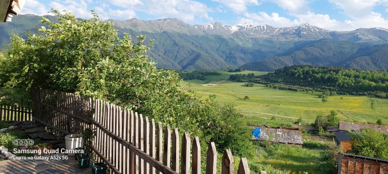 Guest House Tsasne Омало Экстерьер фото