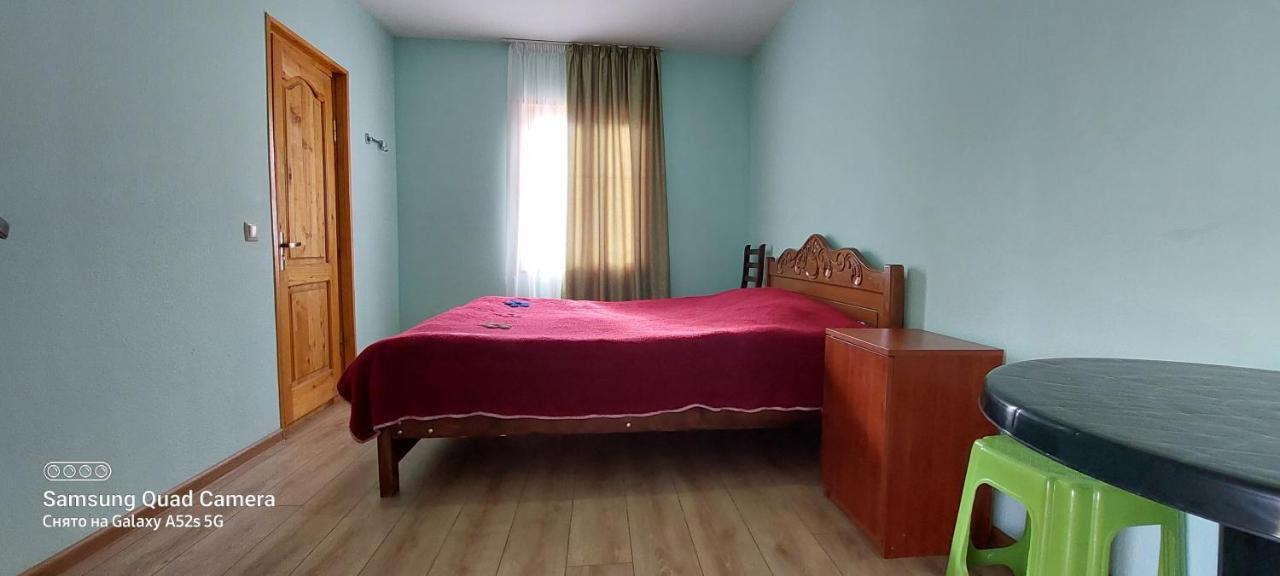 Guest House Tsasne Омало Экстерьер фото